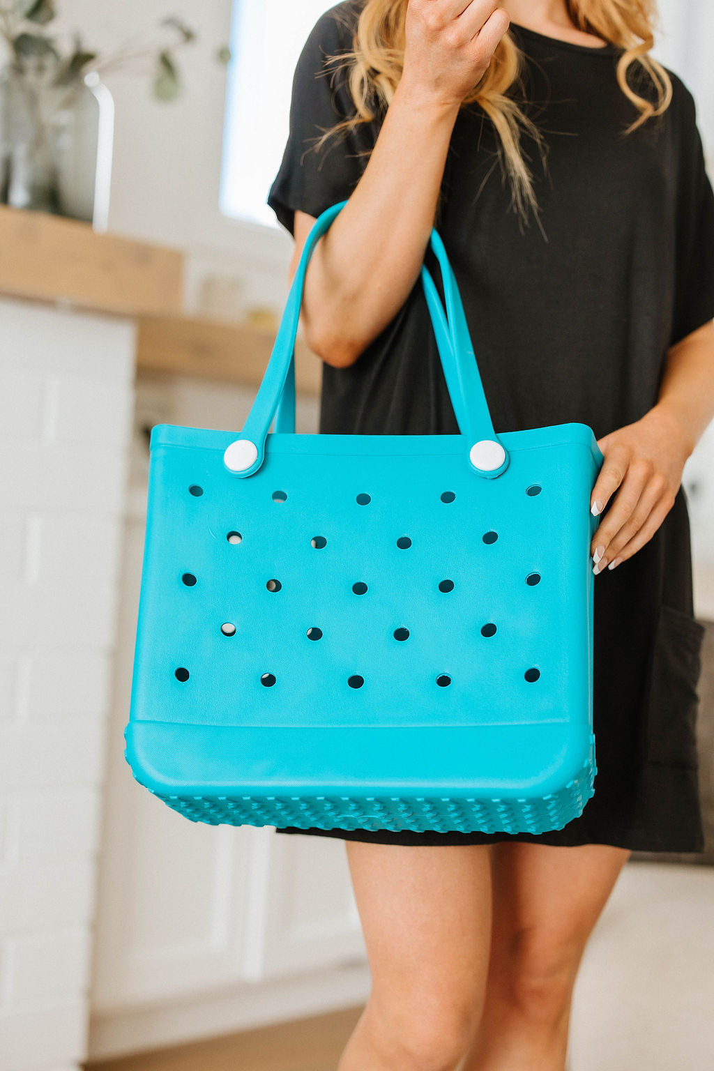 PREORDER: Waterproof Tote Bag in Turquoise